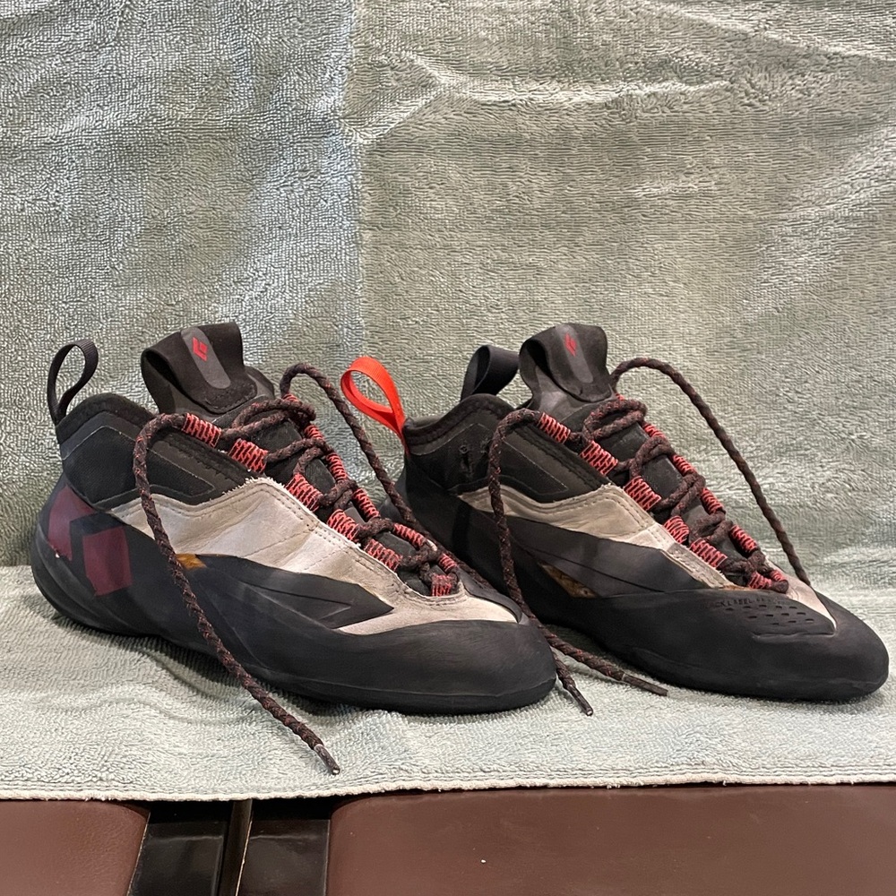 Men's Black and Red Climbing Shoes